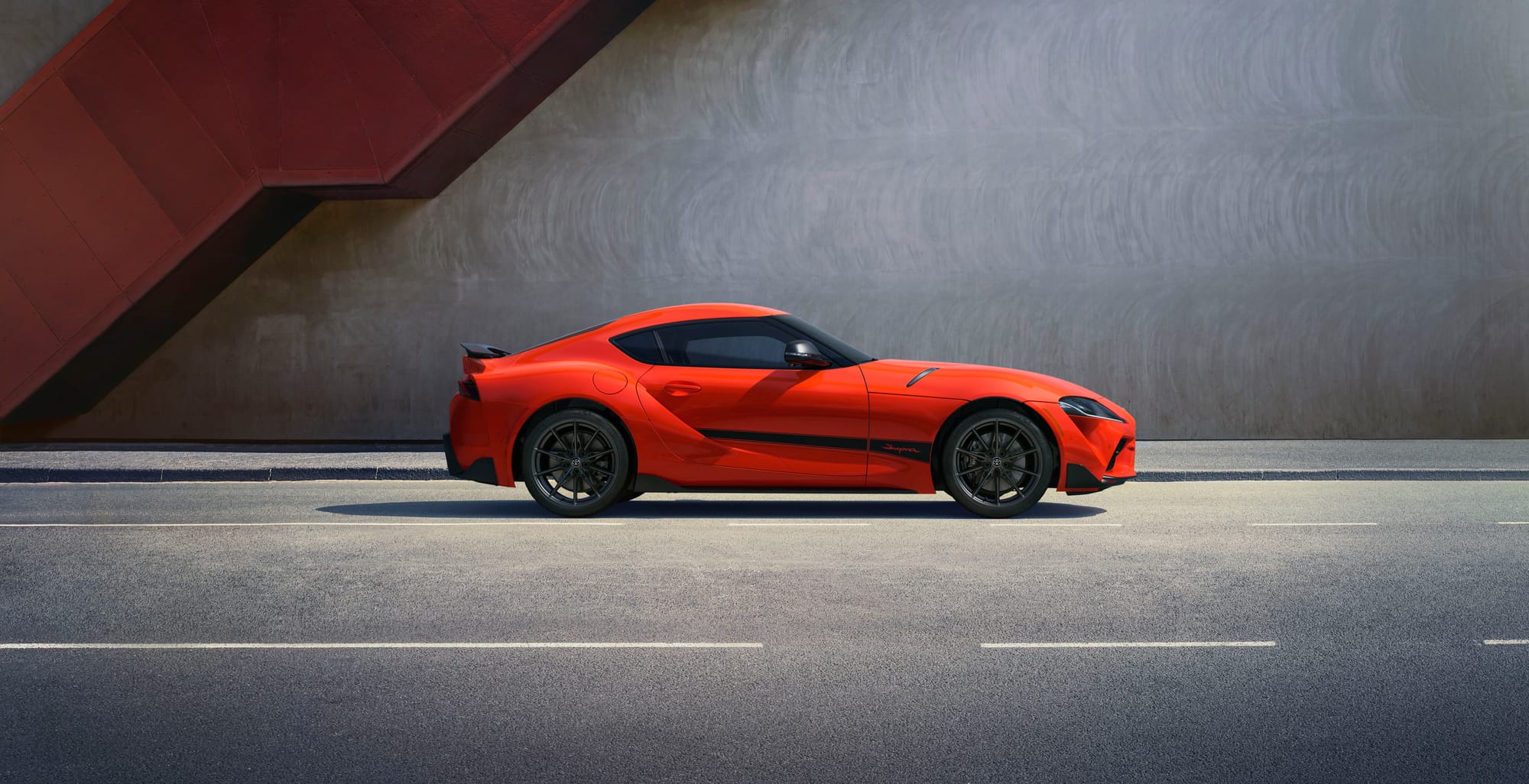 Bringing the Thrill of the Supra to Life with High-Quality Imagery